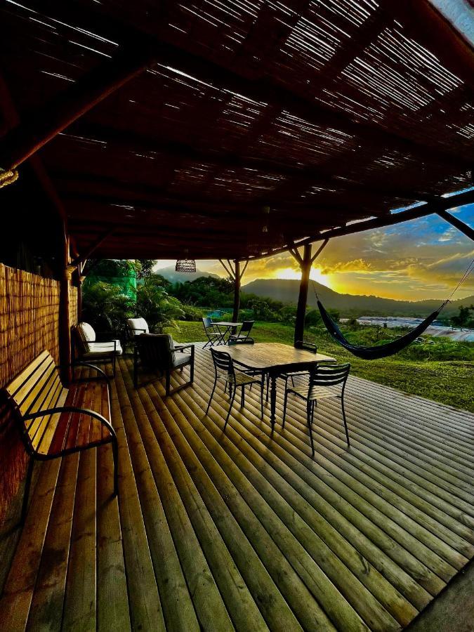 Chambre Et Sdb Privative Ylang Ylang Vue Mont Pelee Dans Maison Partagee モルヌ・ルージュ村 エクステリア 写真